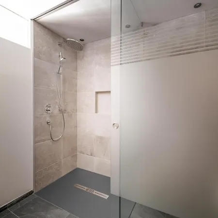 Glanzer Homes Zentrum *