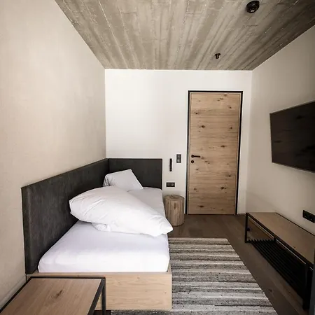 Glanzer Homes Zentrum *