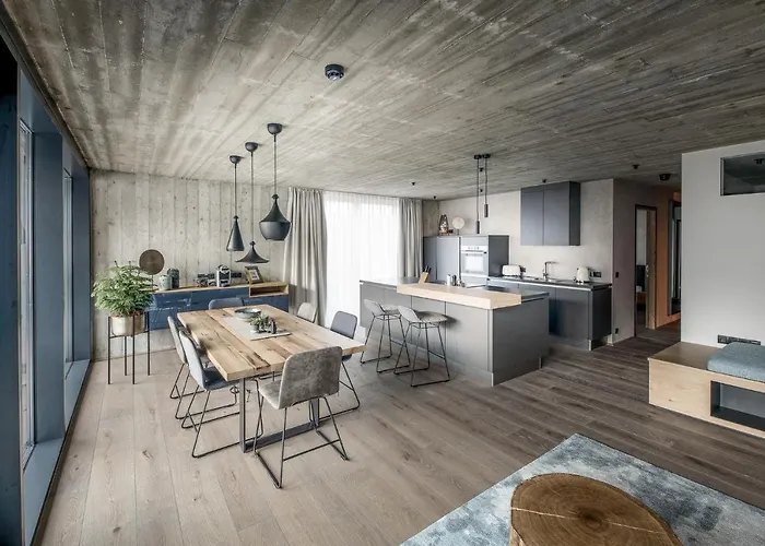 Glanzer Homes Zentrum