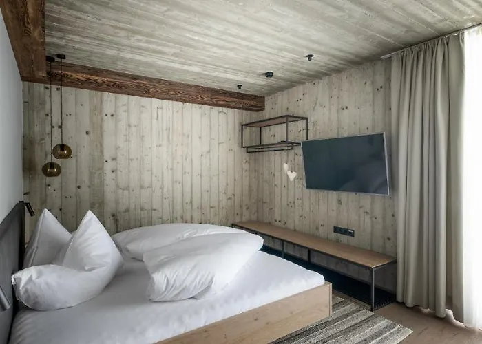 Glanzer Homes Zentrum Aparthotel *