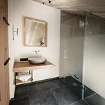 Glanz & Glory Appart hôtel *