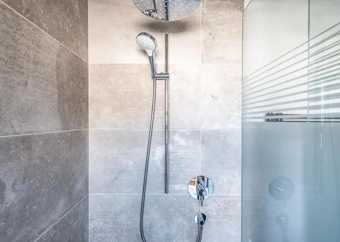 Glanz & Glory Aparthotel