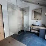 Glanz & Glory Aparthotel