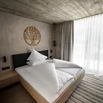 Aparthotel Glanz & Glory