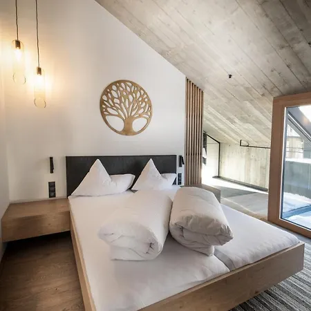 Glanzer Homes Zentrum Aparthotel