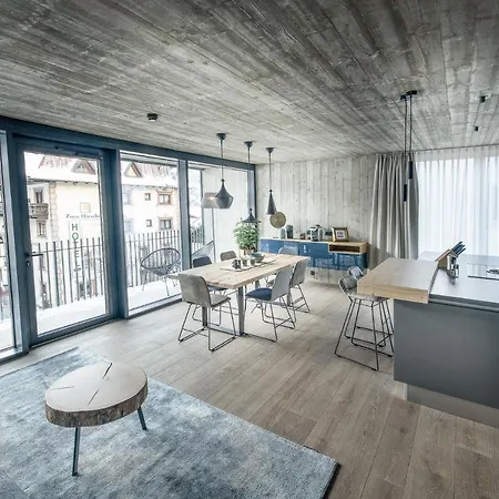 Glanzer Homes Zentrum *