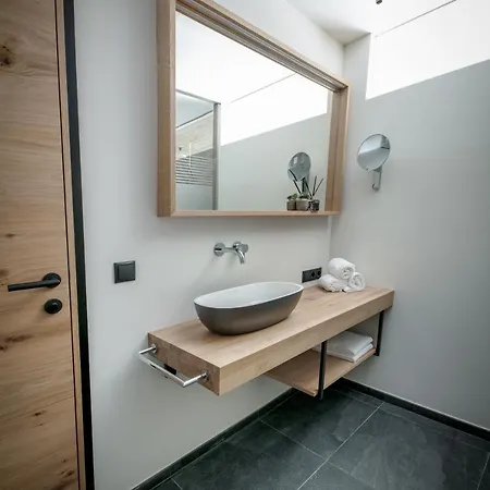 Glanzer Homes Zentrum *