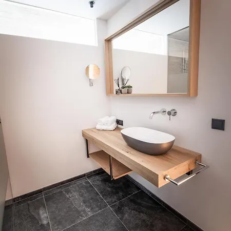 Glanzer Homes Zentrum *