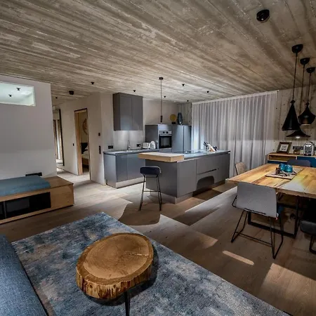 Glanzer Homes Zentrum Aparthotel *
